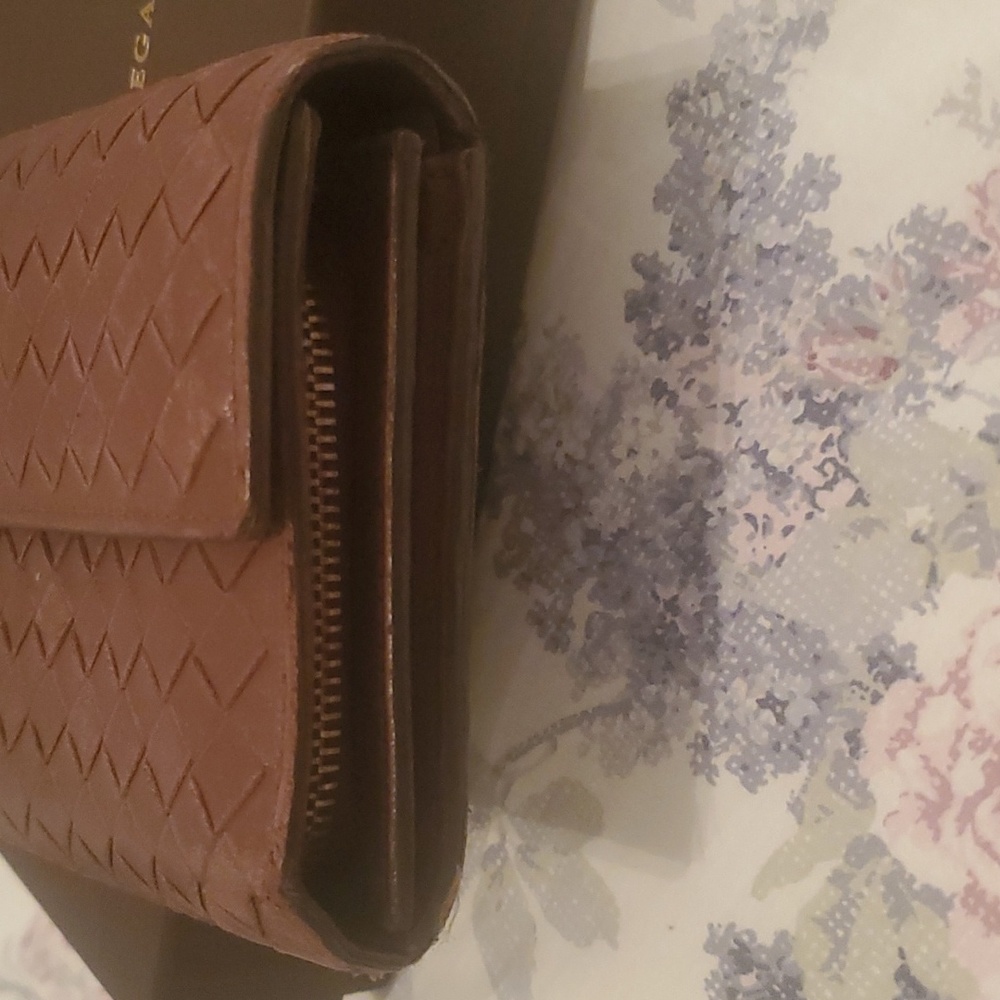 ****SOLD**** Bottega Venetta brown Intrecciato leather Continental long wallet - Picture 4 of 7